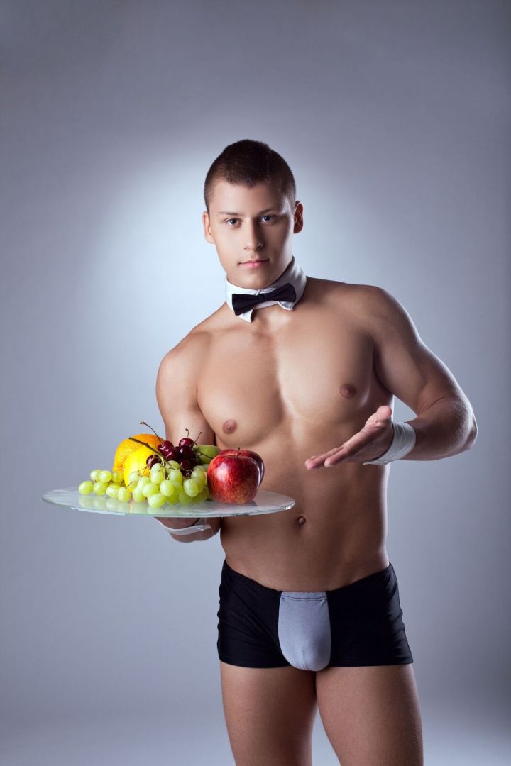 male-stripper-male-strip-club-bachelorette-party-bill-the-kid-8 a person posing for the camera